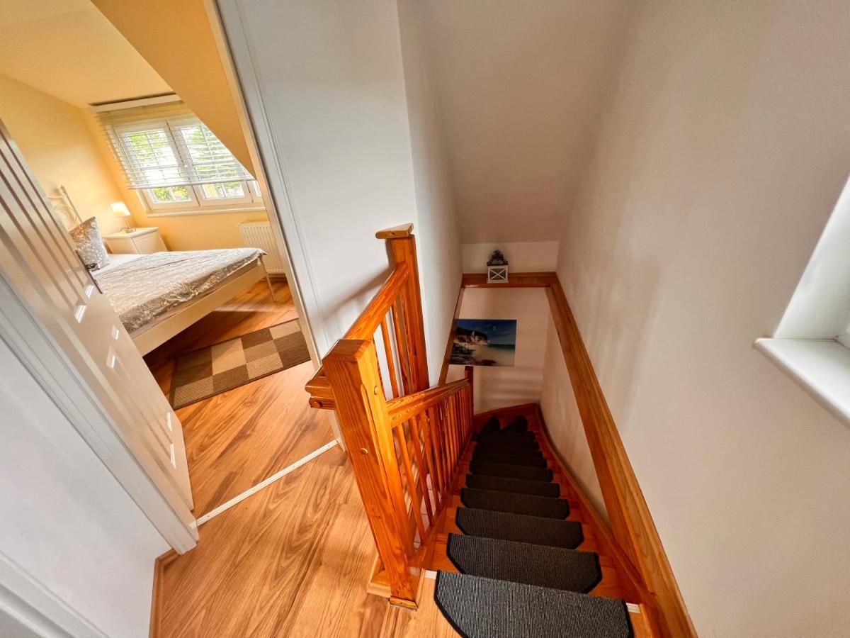 Ferienhaus Anna - rechte Seite Dranske Exterior foto